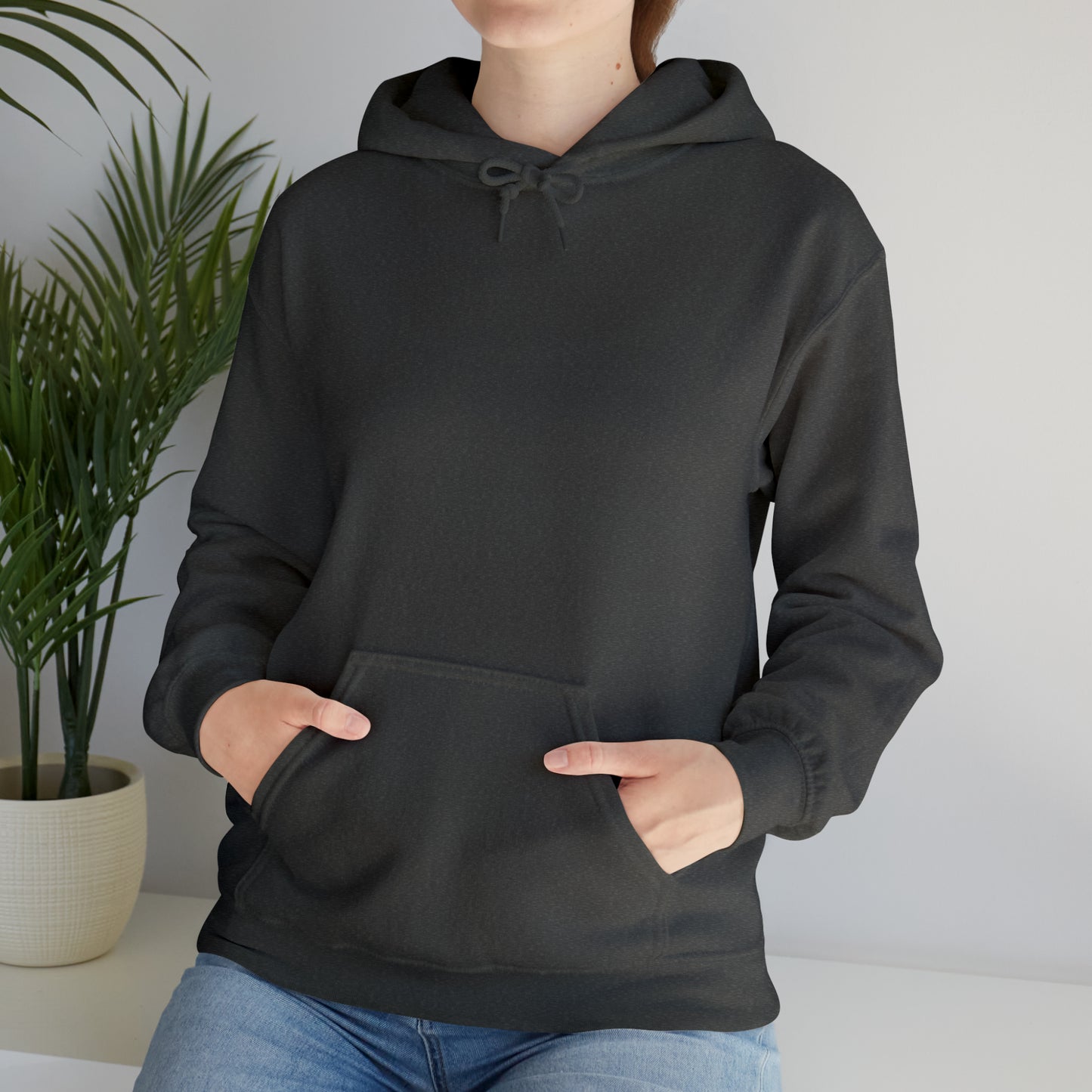 Nicht Kapitalist sein ist nicht ok! | Highperformer Hooded Sweatshirt