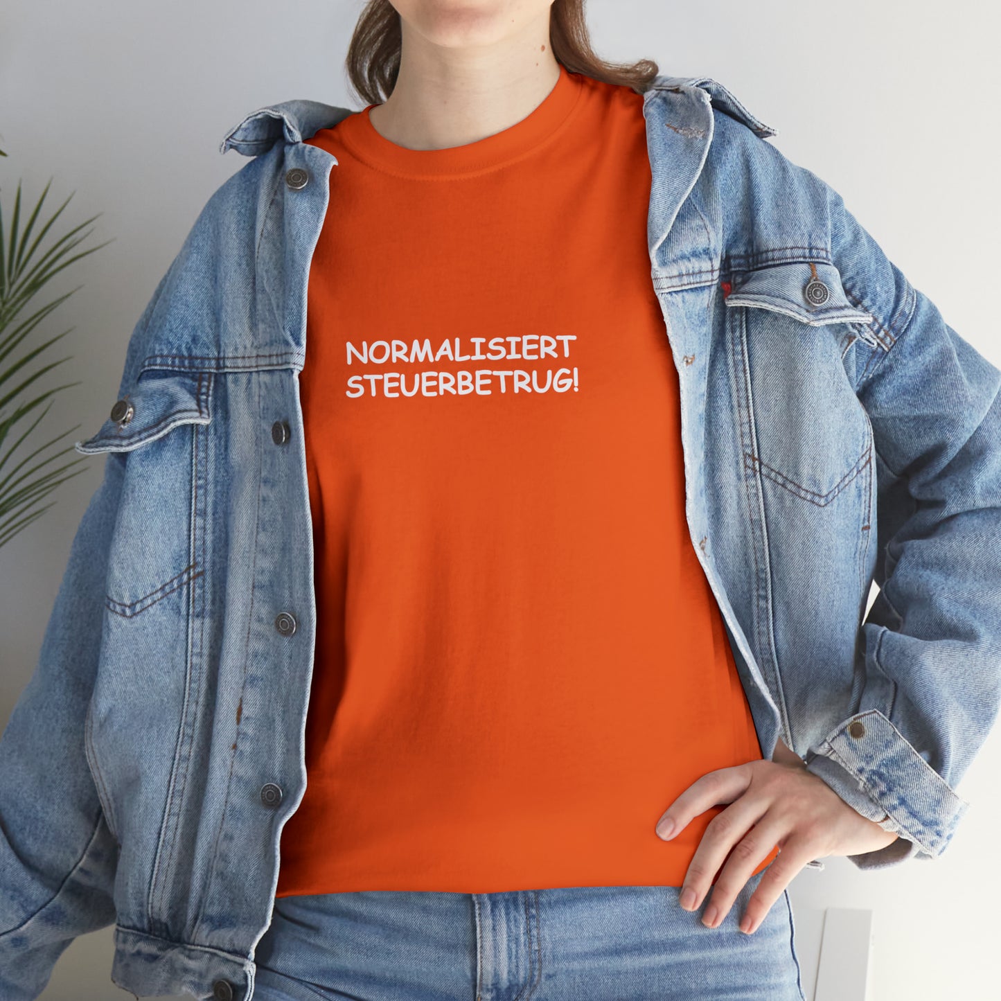 Normalisiert Steuerbetrug | Steuer Shirt